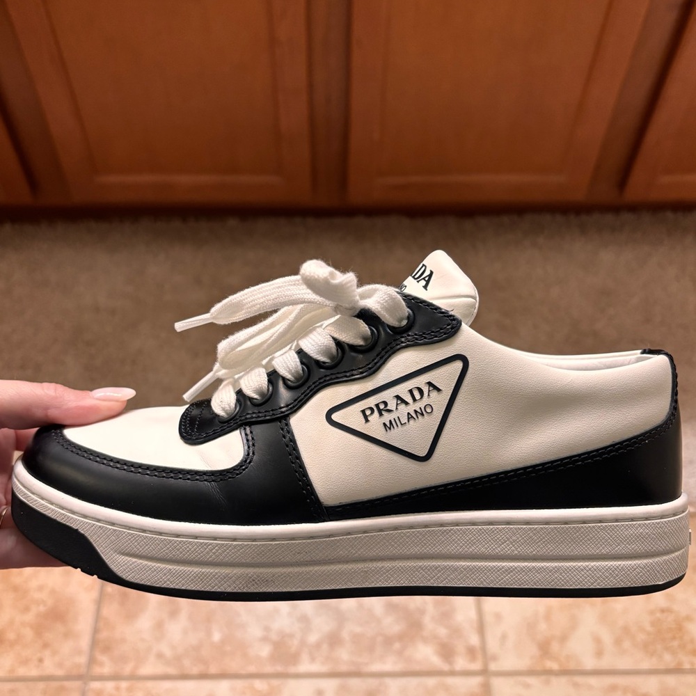 Prada Calzature Donna Sneakers White/Black *Autentic* - Picture 3 of 8